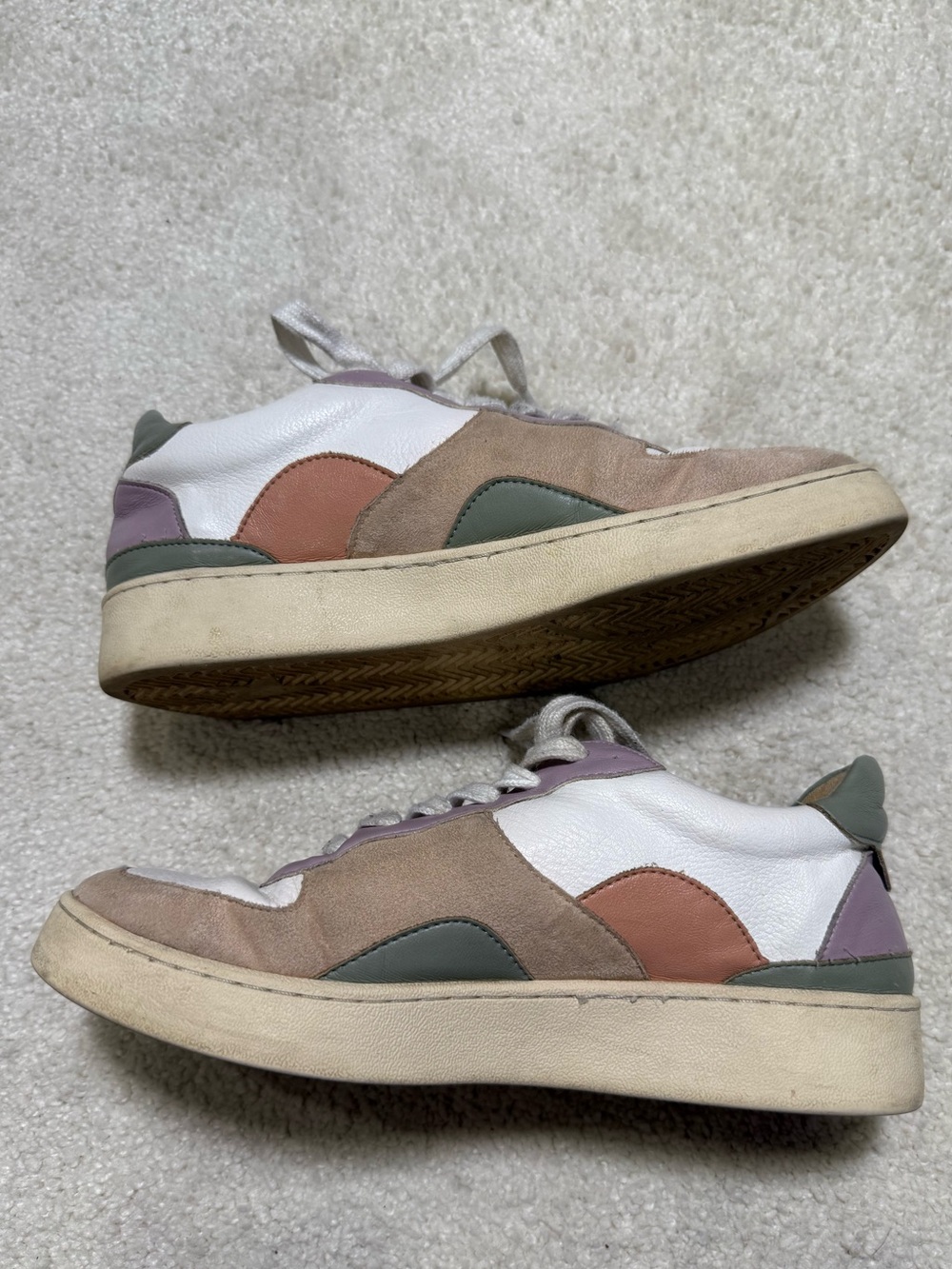 Oasis Society California Multi Color Block Vegan Leather Suede Sneakers Size 8